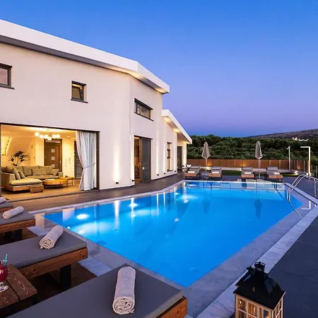 Treetop I, Private Pool, Bbq & Playground, By Thinkvilla Villa Pangalochori