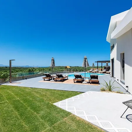 Treetop I, Private Pool, Bbq & Playground, By Thinkvilla * Pangalochori
