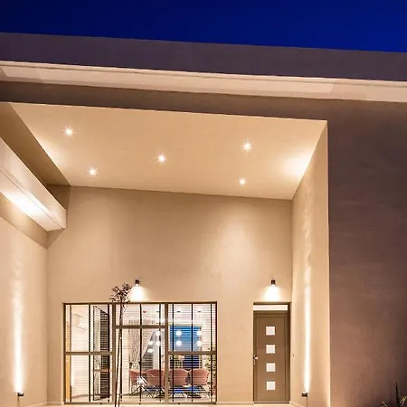 Villa Treetop I, Private Pool, Bbq & Playground, By Thinkvilla
