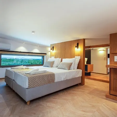 Treetop I, Outstanding Spiritual Retreat, By Thinkvilla Villa